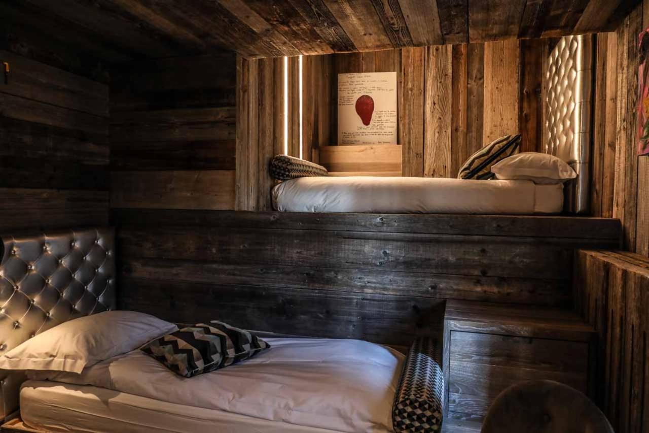 Art Hotel Grivola ブレウイル・チェルヴィナイア エクステリア 写真